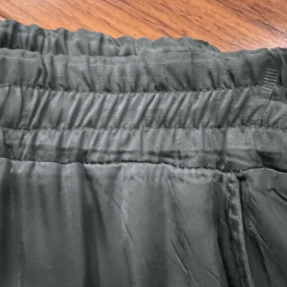 Sofia Collections satin joggers - Picture 9 of 11